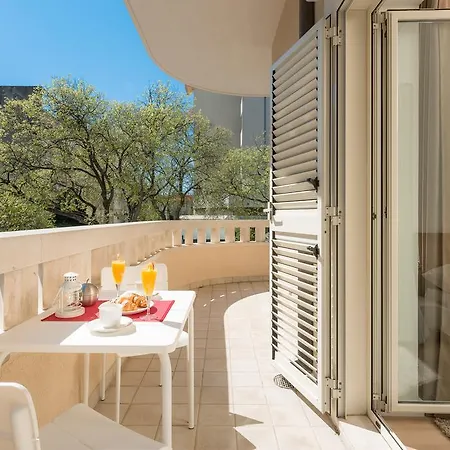 Urban Chic Luxe Near Bacvice & Centre Split